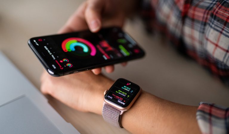 Smart Watch Benefits – 10 Reasons You Should Get A Smart Phone Watch Right Now!